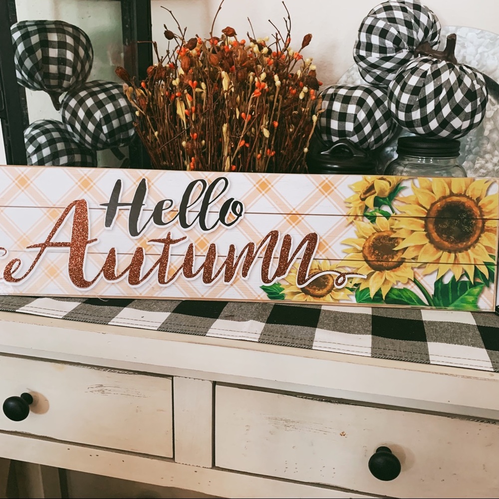 Fall Autumn "Hello Autumn" Sign - Picture 3 of 3